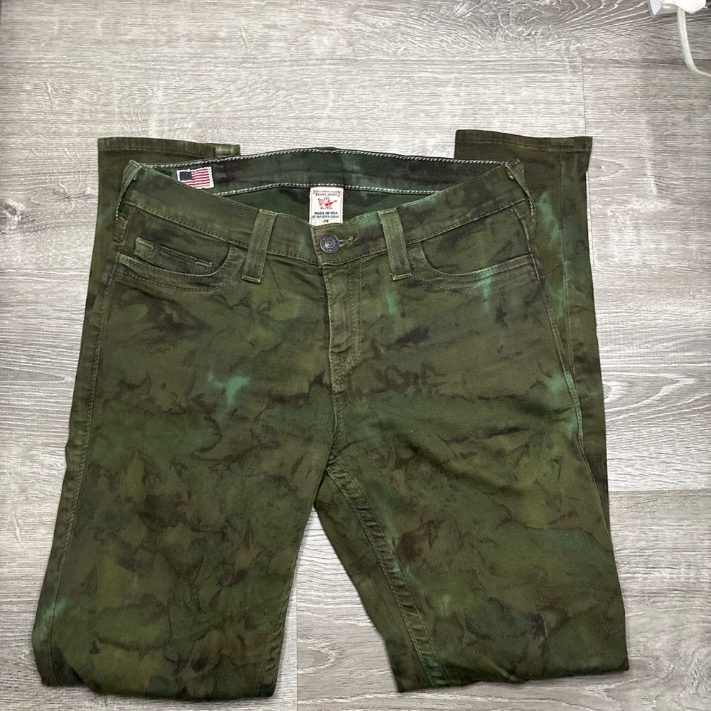 True Religion Women's Green Camouflage Skinny Jeans